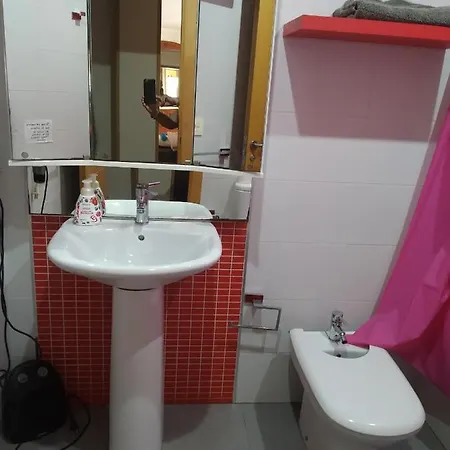 Alloggio in famiglia Habitación En Un ático Con Gran Terraza Al Aire Libre Noche 75 Mas Noches A 65e