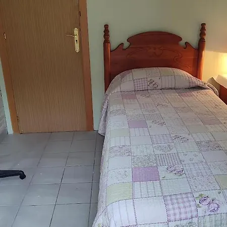 Homestay Familiar En Un Atico Con Gran Terraza Y,cocina ,en La Playa
